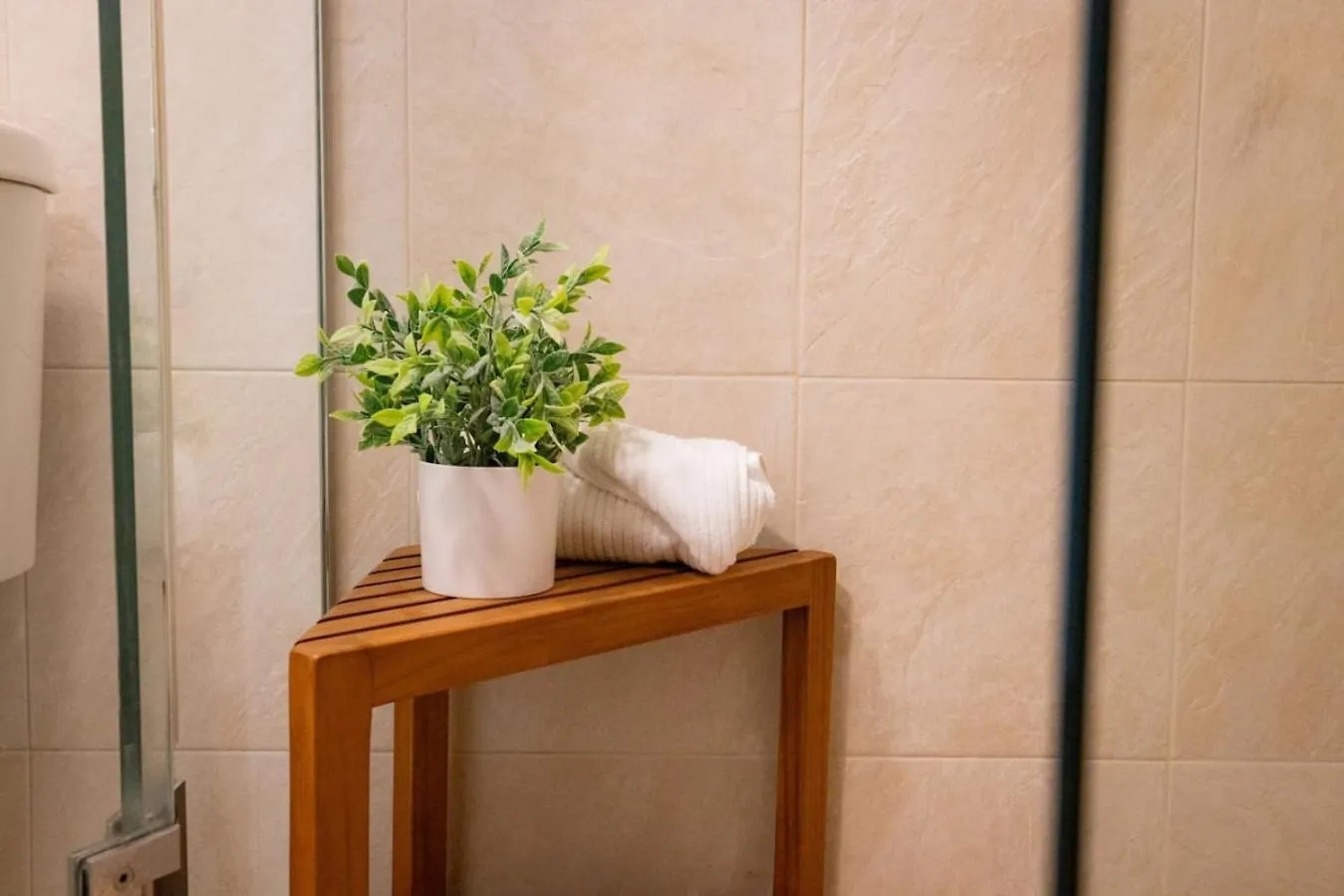 Elevate Usvi Completely Remodelled 2025! Apartment East End