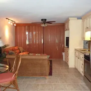 Luxury Beachfront - One Step To Sapphire East End (Saint Thomas)